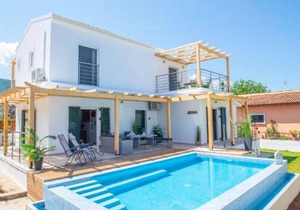 Acharavi Beach Villa in Acharavi