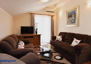Apartments Topla