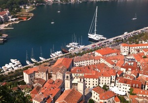 Bright & Spacious Apartment, Premier Development, Spectacular Panoramic Views in Kotor