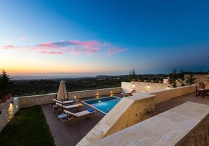 Roupes Villa III, Family villa, Fantastic views, Private pool in Roúpai