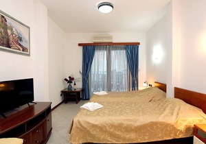 Studio Apartment With Sea View in Rafailovici