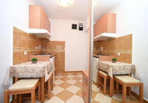 Studio with balcony in Tivat