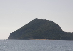 Turtle Island View with private access to the Sea