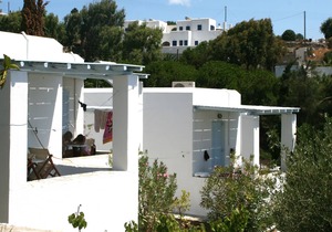 Villas Georgy (Parikia) House with garden facing the sea in Parikia