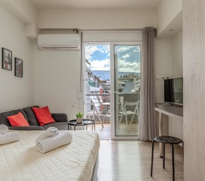 Elvita Apartments 
