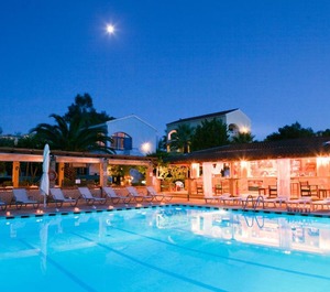 Govino Bay 