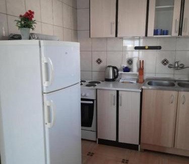 Zeljeznica Apartment | Šušanj Ilino APARTMAN