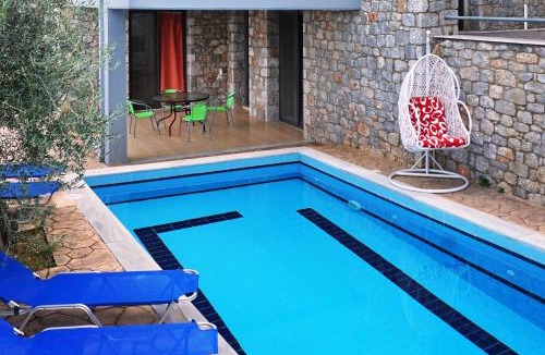 Lefktron Villa | Βίλα Ηρώ