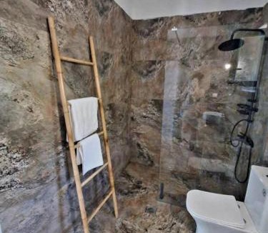 Omales Apartment | Ελαιόλιθοι Μάνη Villas 2