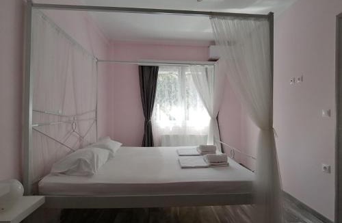 Nafpaktos Apartment | "ΙωΚαρ"
