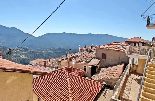 Arachova Apartment | Ξενώνας «Νοσταλγία», Αράχωβα