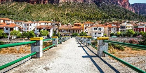 Leonidio Apartment | Πάροδος Νικολάου Σταθούση