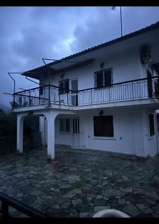 Leonidio Apartment | Πάροδος Νικολάου Σταθούση
