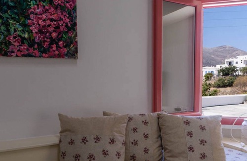 Apollonia House | Παραδοσιακό Κυκλαδίτικο σπίτι, πλήρως ανακαινισμένο.