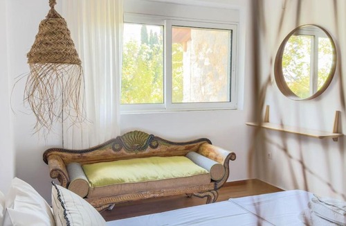 Amarousion Apartment | Σύγχρονο, Ευρύχωρο Vintage δίπλα στο Mall