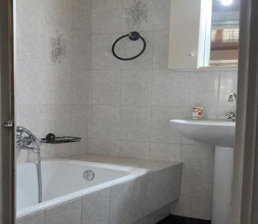 Andros Town Apartment | Τα σπίτια στα Λειβάδια - Γαρδένια