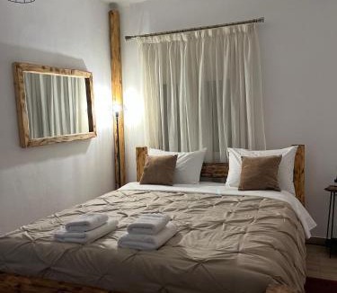 Corinth Apartment | Το παλιό αλώνι