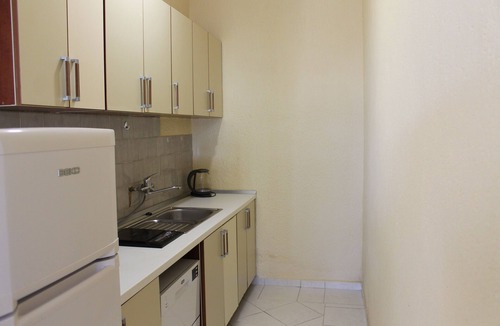 Burtaisi Apartment | Апартаменты Jasmine находятся в Баре, в 1.8 км от пляжа Тополица.