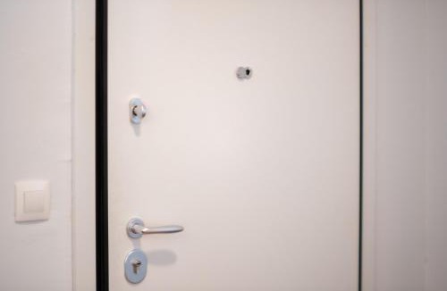 Petralona Apartment | 休闲优雅的简洁公寓