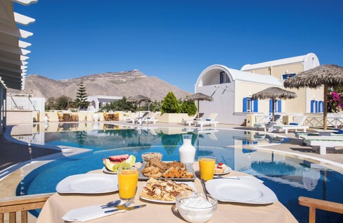 Agios Georgios Apartment | 1-Bed Apt at Bella Santorini, Near Perivolos beach