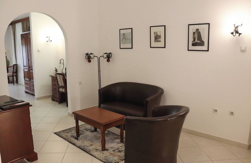 Ulcinj Apartment | 1-bedroom apartment in wonderful in Old Town Ulcinj with WiFi, AC,