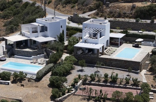 Kea Villa | 10 bedroom accommodation in Ioylis