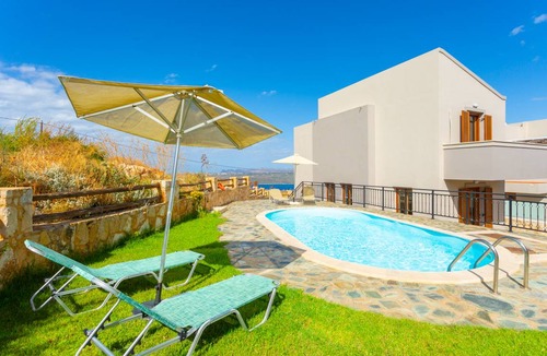 Megala Chorafia Villa | 110 m² Villa ∙ 2 bedrooms ∙ 5 guests