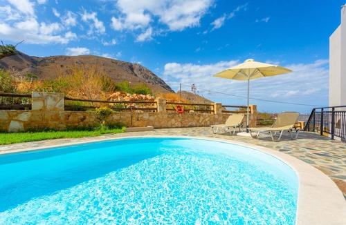 Megala Chorafia Villa | 110 m² Villa ∙ 2 bedrooms ∙ 5 guests