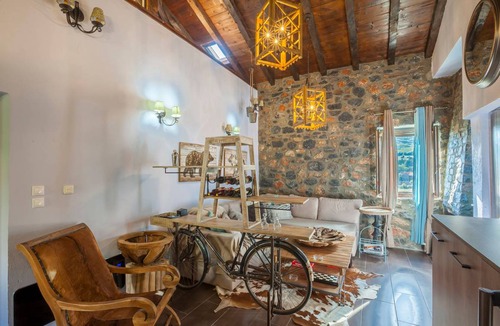 Aghios Athanasios House | 123 m² House ∙ 3 bedrooms ∙ 8 guests
