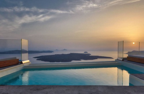 Firostefani Villa | 135 m² Villa ∙ 2 bedrooms ∙ 6 guests
