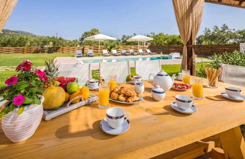 Alykes Villa | 150 m² Villa ∙ 4 bedrooms ∙ 8 guests