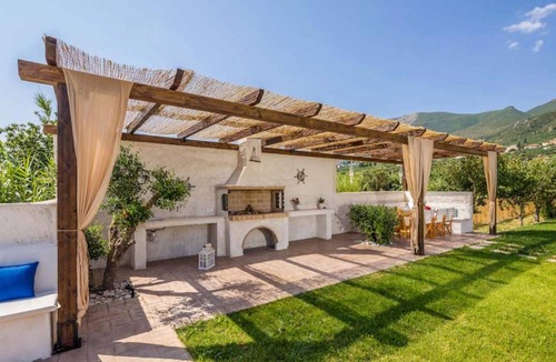 Alykes Villa | 150 m² Villa ∙ 4 bedrooms ∙ 8 guests