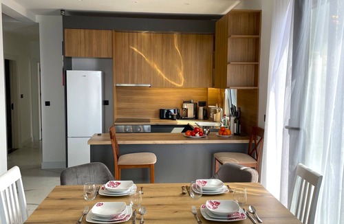 Becici Apartment | 2-bedroom, 2-bathroom apartment IVIL in delightful Bečići with swimming pool, AC