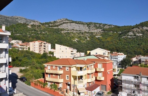 Podmaine Apartment | 2-bedroom apartment with a seaview "Podmaine 70"