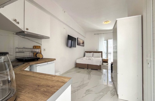 Katerini Apartment | 203 - Victoria - Inn Studios by SDR
