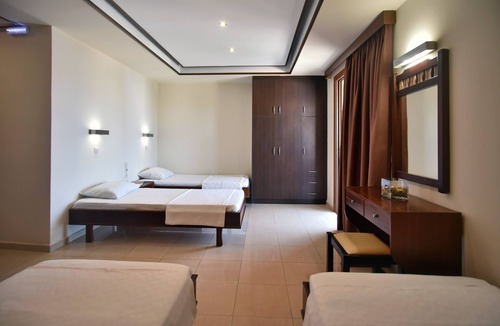 Malia Hotel | 24 Seven Boutique Hotel