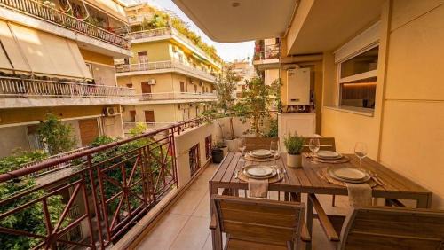 Pangrati Apartment | 2BD Unique Pangrati Apt With Parking Kallimarmaro
