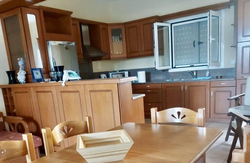 Agios Nikolaos House | 3-bed House Sleeps 7 With Garden