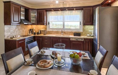 Pylos-Nestoras House | 3 Bedroom Gorgeous Home In Koroni