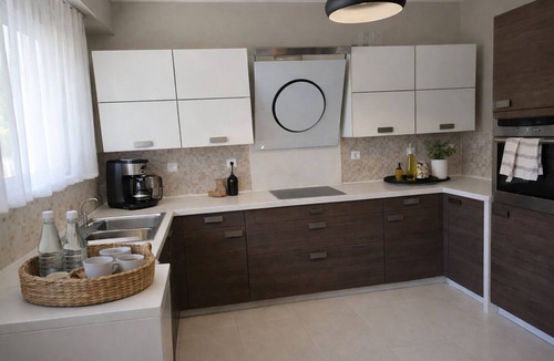 Rhodes Town Villa | 3-bedroom villa in serene Rhodes with cool AC breeze