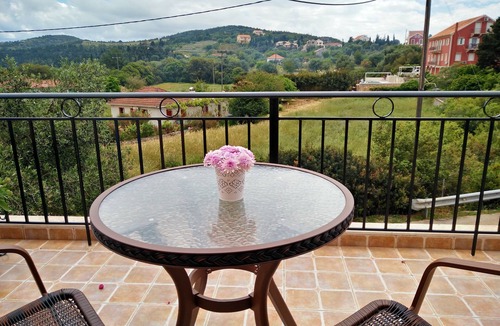 Antipata Apartment | #3-Spacious 1 bedroom apartment with full kitchen and large balcony