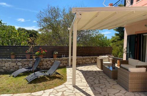 Fternon House | 350m Above Sea