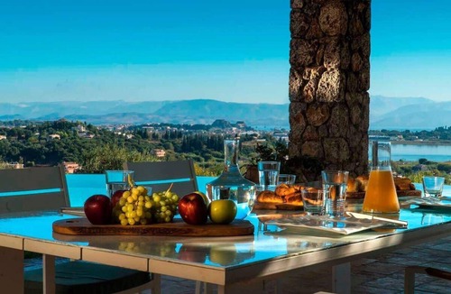 Kastania Villa | 3BR Sea-View Villa Infinity Pool & Jacuzzi