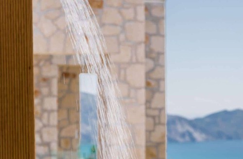 Pantokratoras Villa | 3BR Villa with Lovely Sea Views AC Mini Bar