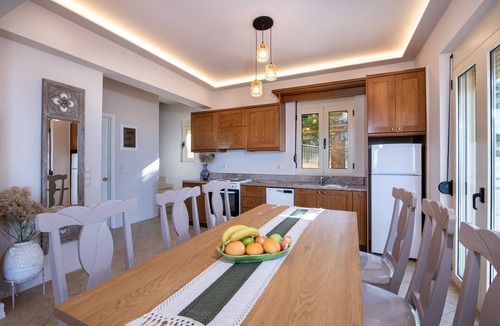 Maroulas Villa | 4-Bedroom Private Pool Villa in Maroulas Rethymno