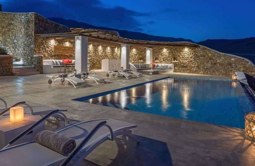Panormos Villa | 4-Bedroom Villa with Private Pool & Sea View