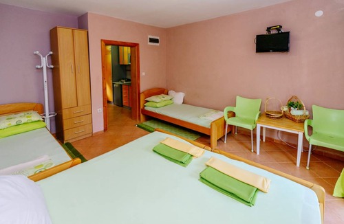 Sutomore Apartment | 42 m² Apartment ∙ 4 guests