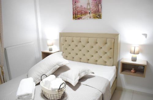 Agios Onoufrios Apartment | 4SEASONS Apartment
