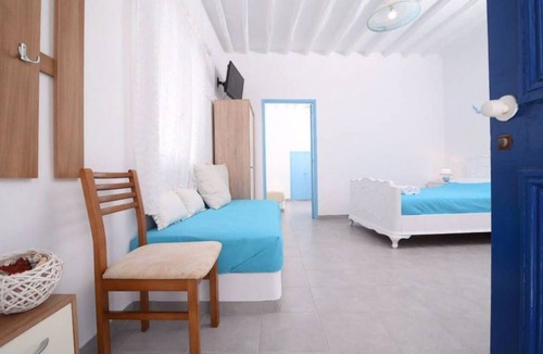 Parikia House | 56 m² House ∙ 1 bedroom ∙ 4 guests