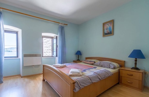 Drazin Vrt House | 80 m² House ∙ 3 bedrooms ∙ 6 guests